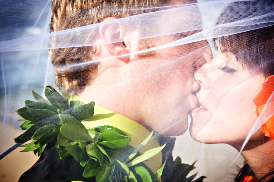 TANYA AND RODNEY : WEDDING PHOTOGRAPHY – NORTH SHORE OAHU HAWAII - hawaii-wedding-photography-0002