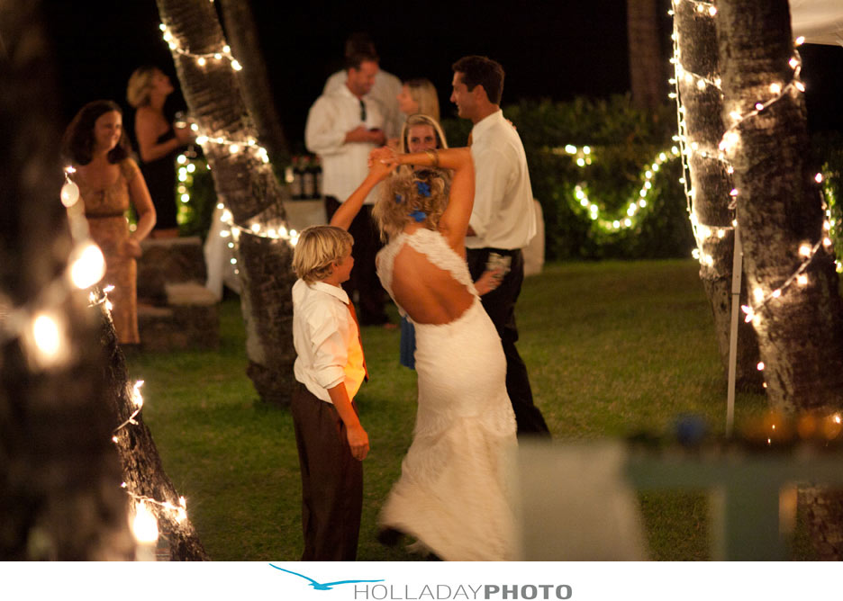 Hawaii-Wedding-Dance3