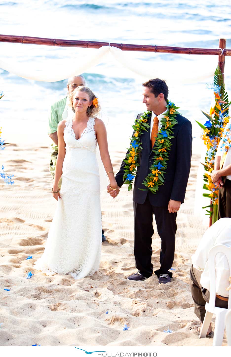 beach-wedding-Hawaii-sunset-beach-2