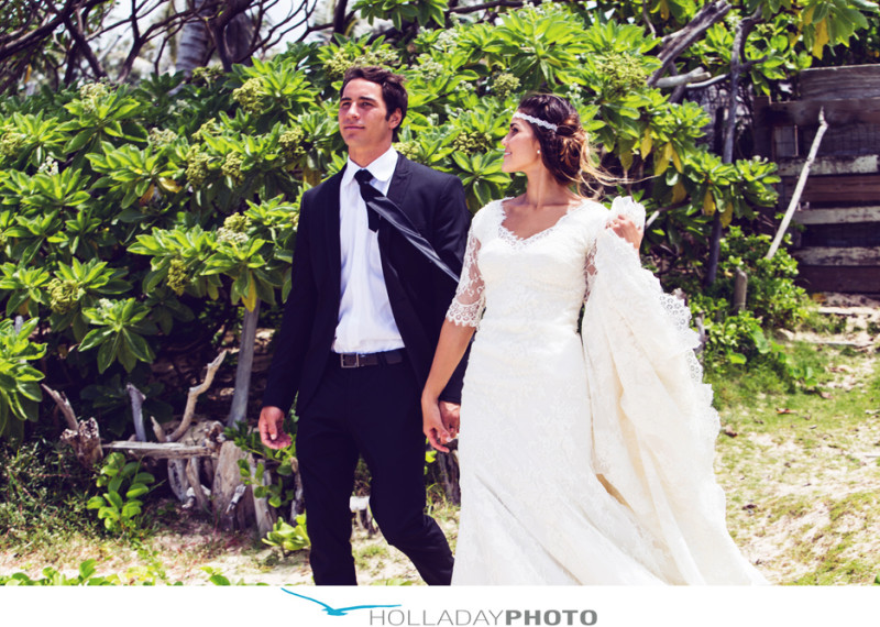 HAWAII WEDDING : MAX + MONA – LAIE HAWAII – Holladay Photo